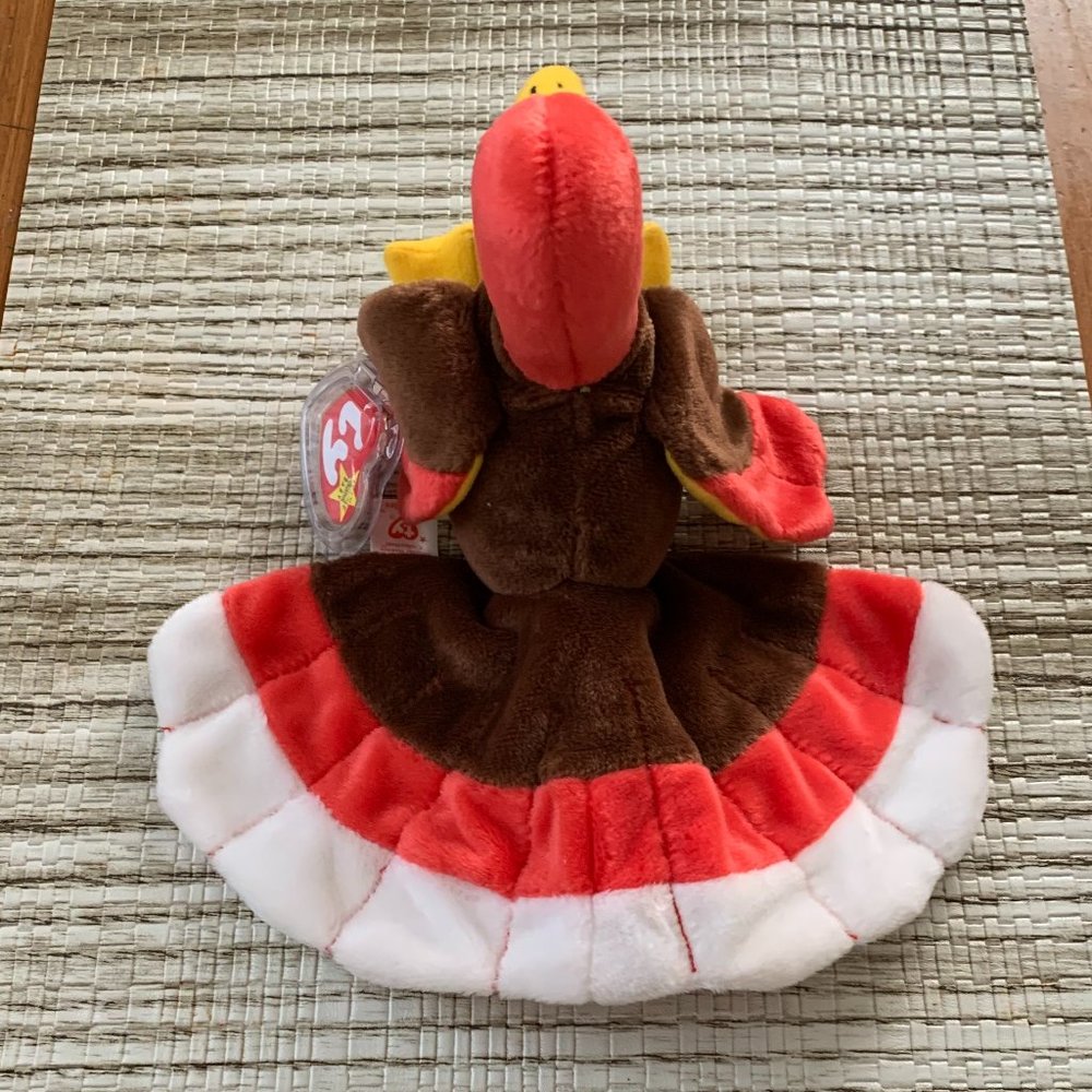 Collector's Gobbles the Turkey Beanie Baby ~ NEW - Picture 2 of 5